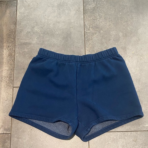 TNA Pants - Aritzia tna cozy fleece perfect shorts